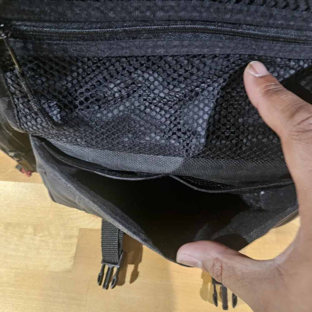 camera bag crossbody